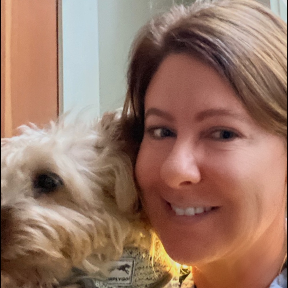 Meet your Posher, Nicole